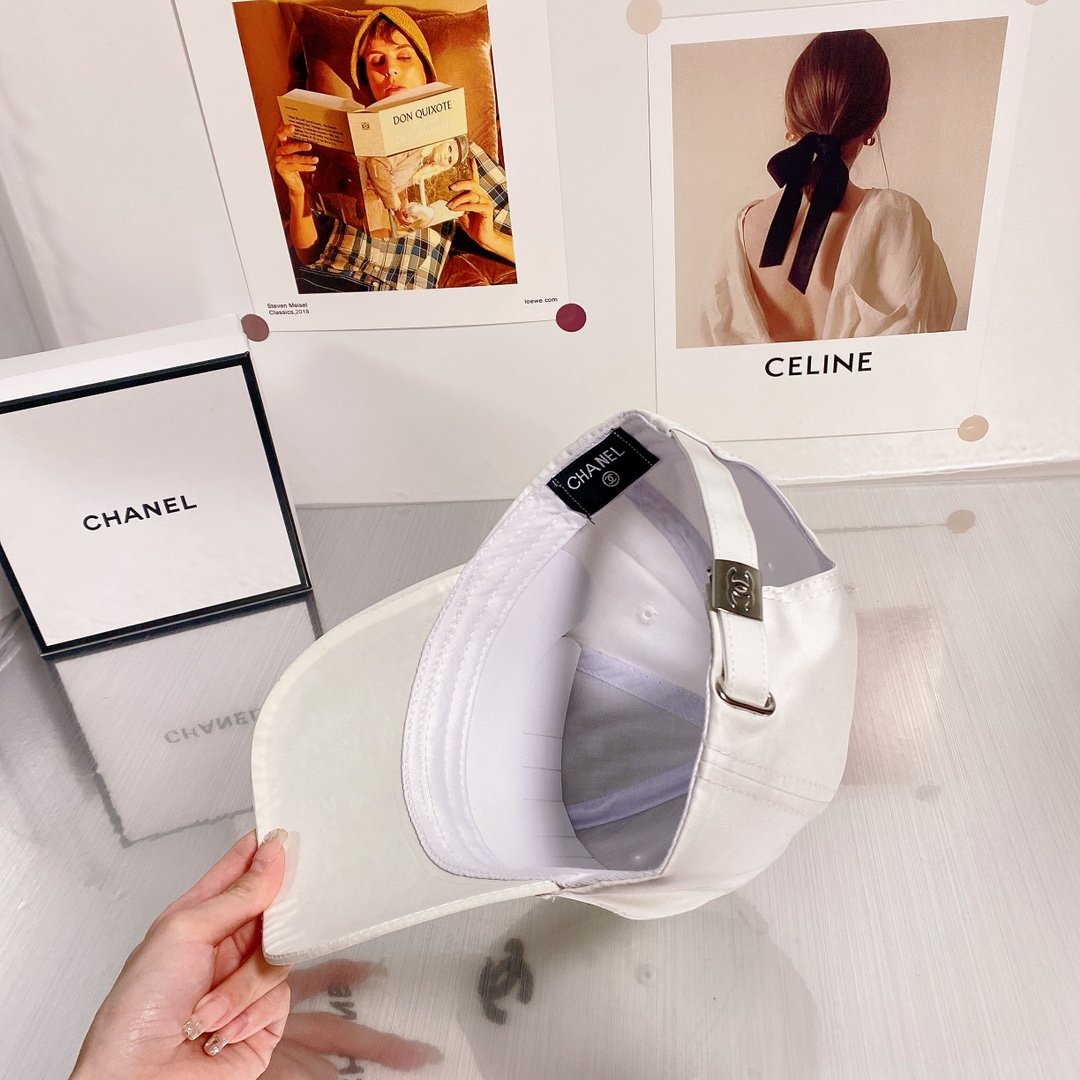 Chanel Cap White - Soul Replicas