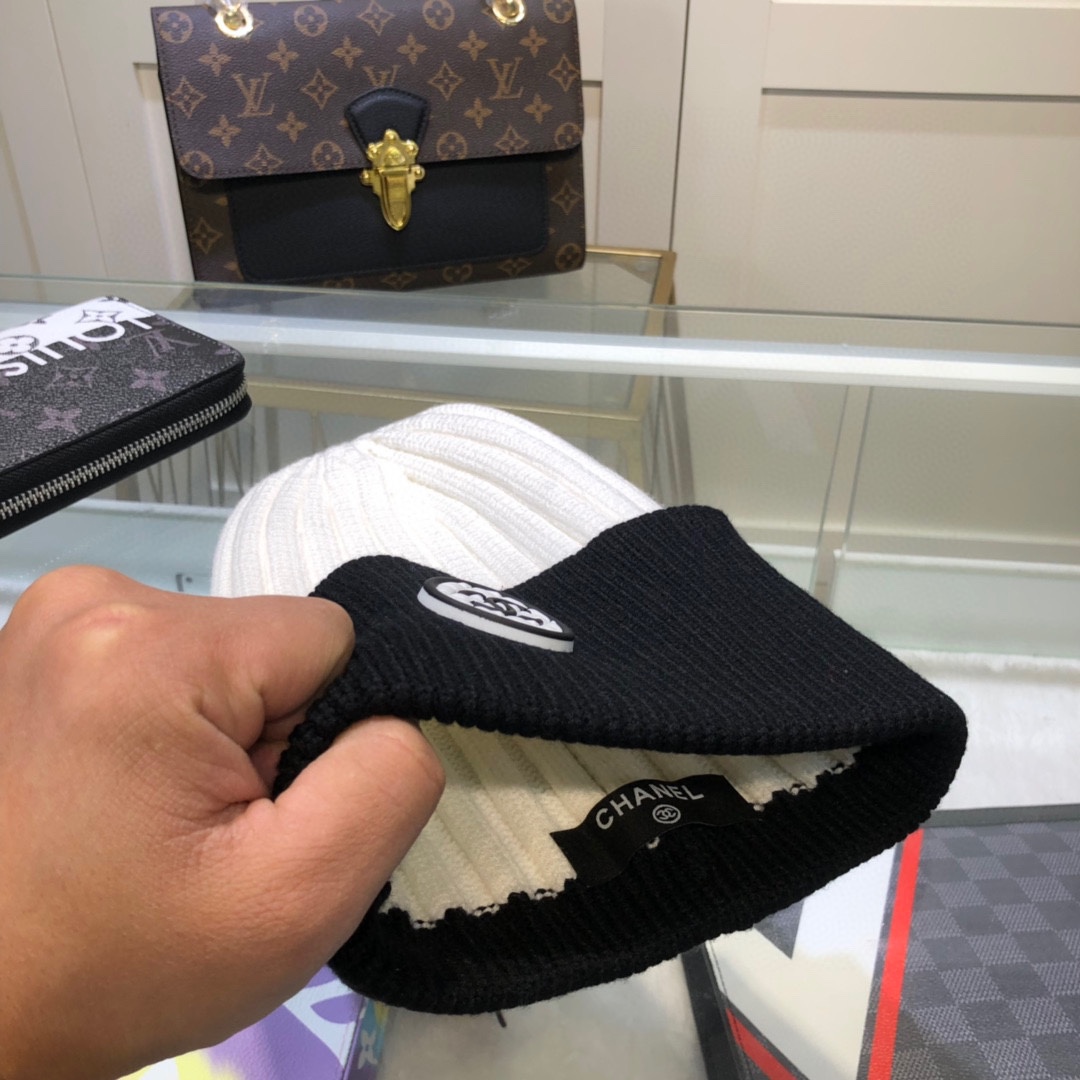 Chanel Beanie In Black & White - Soul Replicas