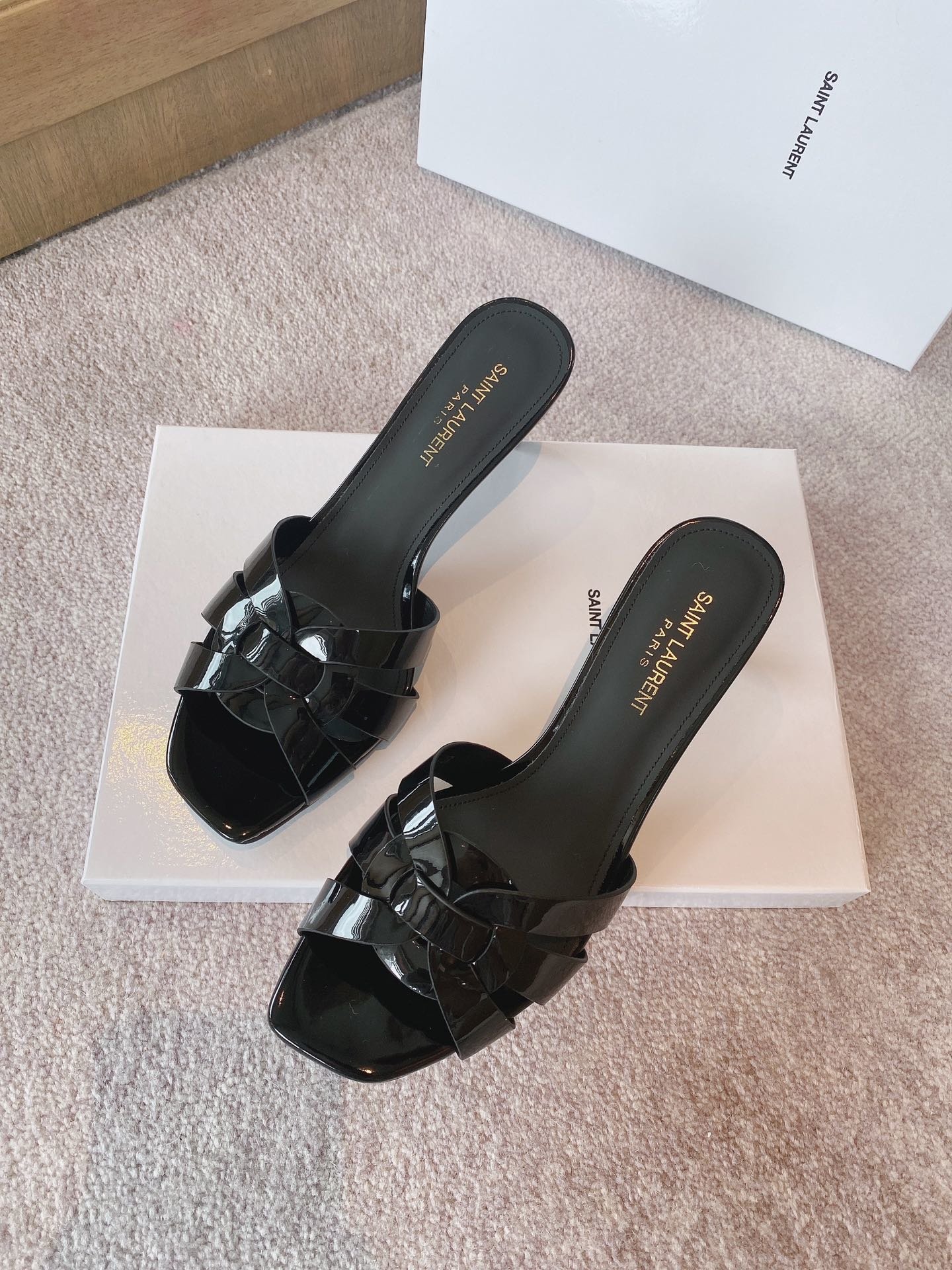 Yves Saint Laurent Women's Tribute Heeled Mules Black For Women YSL 650986B8I001000 - Soul Replicas