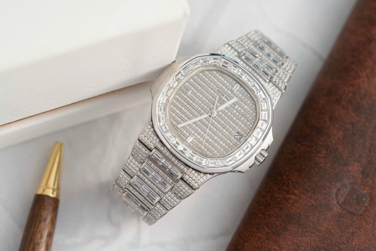Patek Philippe Clone Watch Nautilus 5719 Full Diamonds Baguette 40mm - Soul Replicas