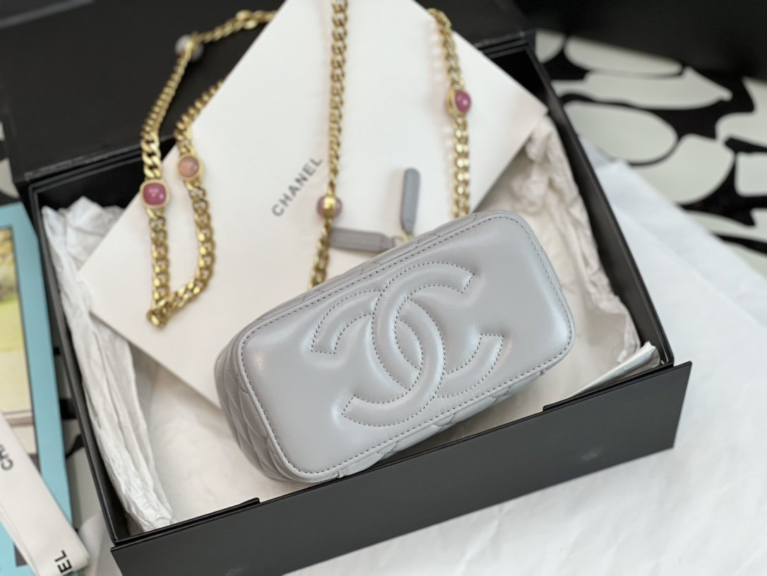 ChanelVanity With Chain Gray For Women. Women-s Bags 6.2in/16cm - Soul Replicas