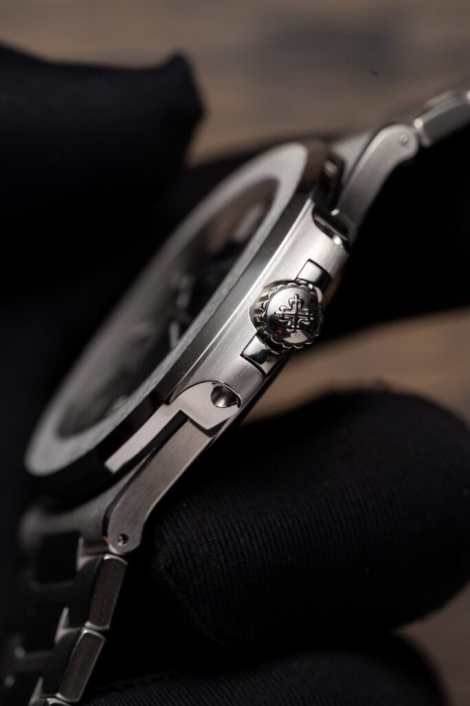 Patek Philippe Best Replica Watch Nautilus 5811 Blue Dial Metal Wire 41mm - Soul Replicas