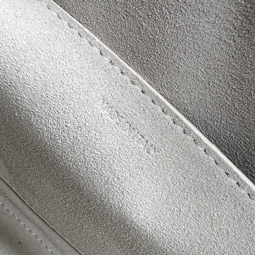 Celine Camera Shoulder Bag Cuir Triomphe White For Women 10in/26cm - Soul Replicas