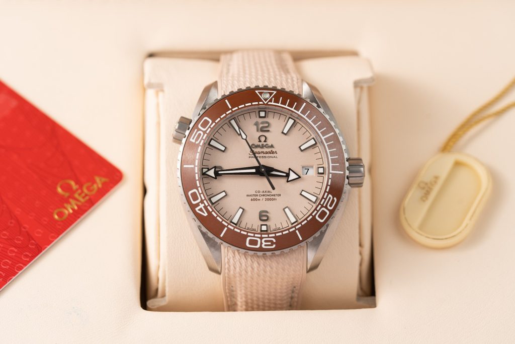 Omega Best Replica Watches Planet Ocean 600M Dial Light Pink VS Factory 43.5mm - Soul Replicas