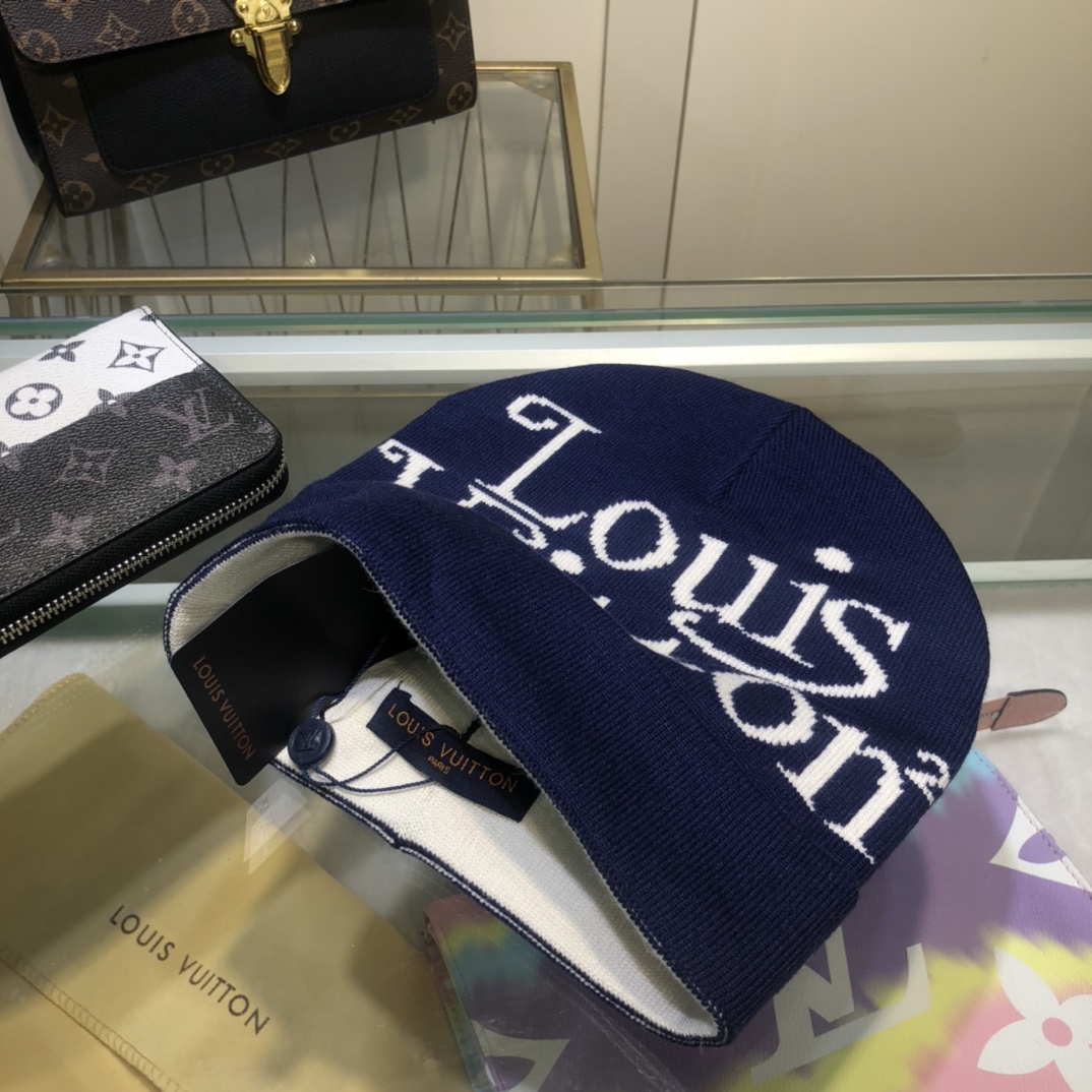 Louis Vuitton Beanie In Dark Blue LV Headwear - Soul Replicas