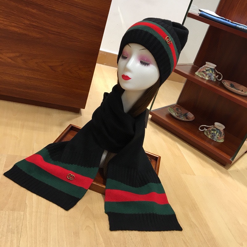 Gucci Beanie & Scarf Set In Black - Soul Replicas