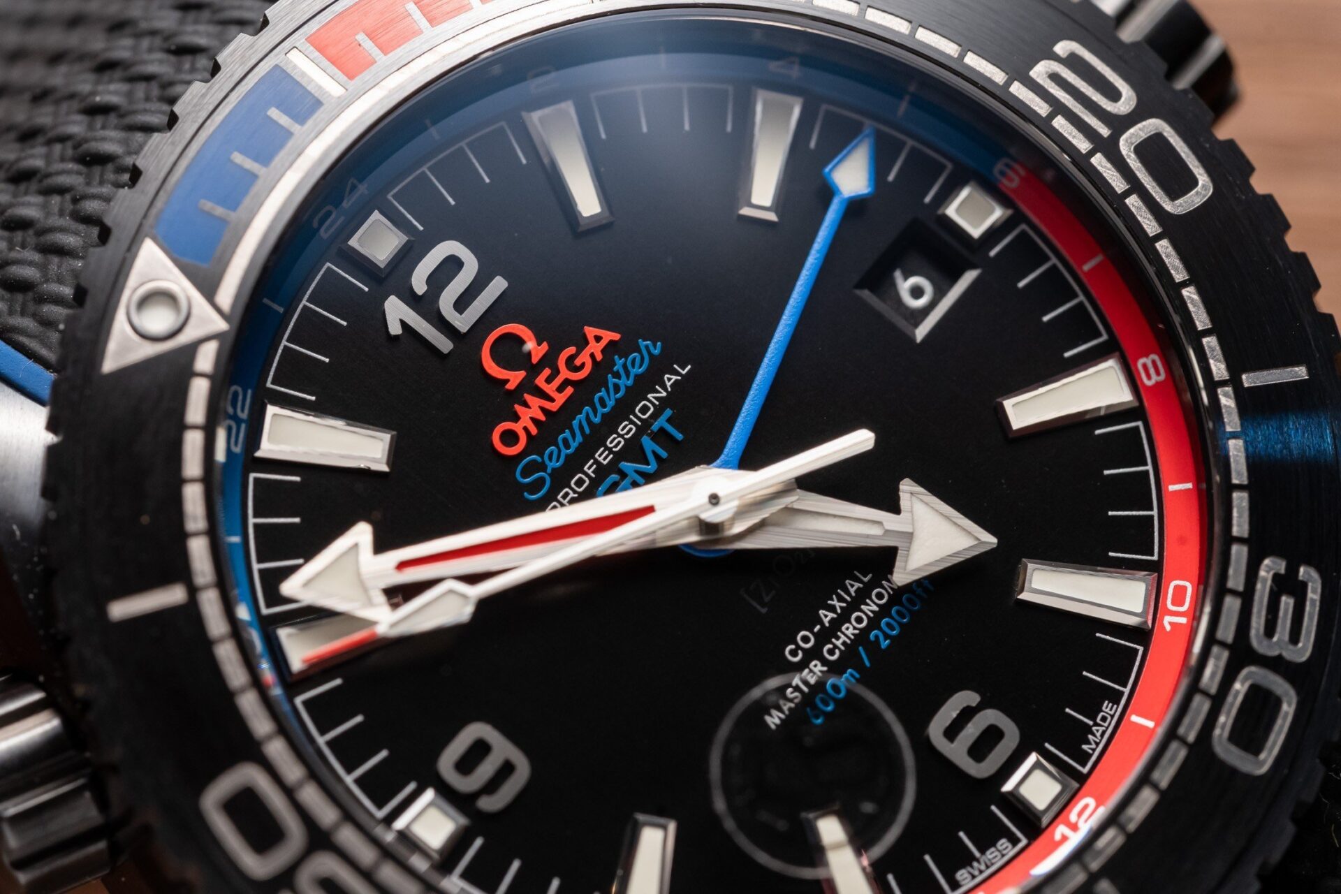 Omega Seamaster GMT Replica Watch Ceramic Black VS Factory 45.5mm - Soul Replicas