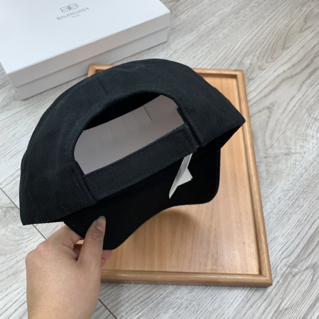 Balenciaga Logo Cap In Black - Soul Replicas