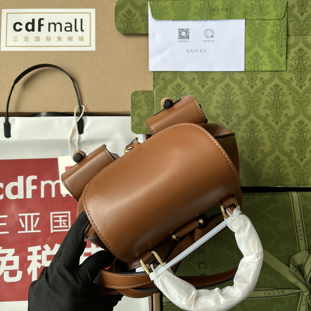 Gucci Bamboo Small Backpack Brown For Women. Women-s Bags 8.6in/22cm Gucci ‎‎702101 UZY0T 2535 - Soul Replicas