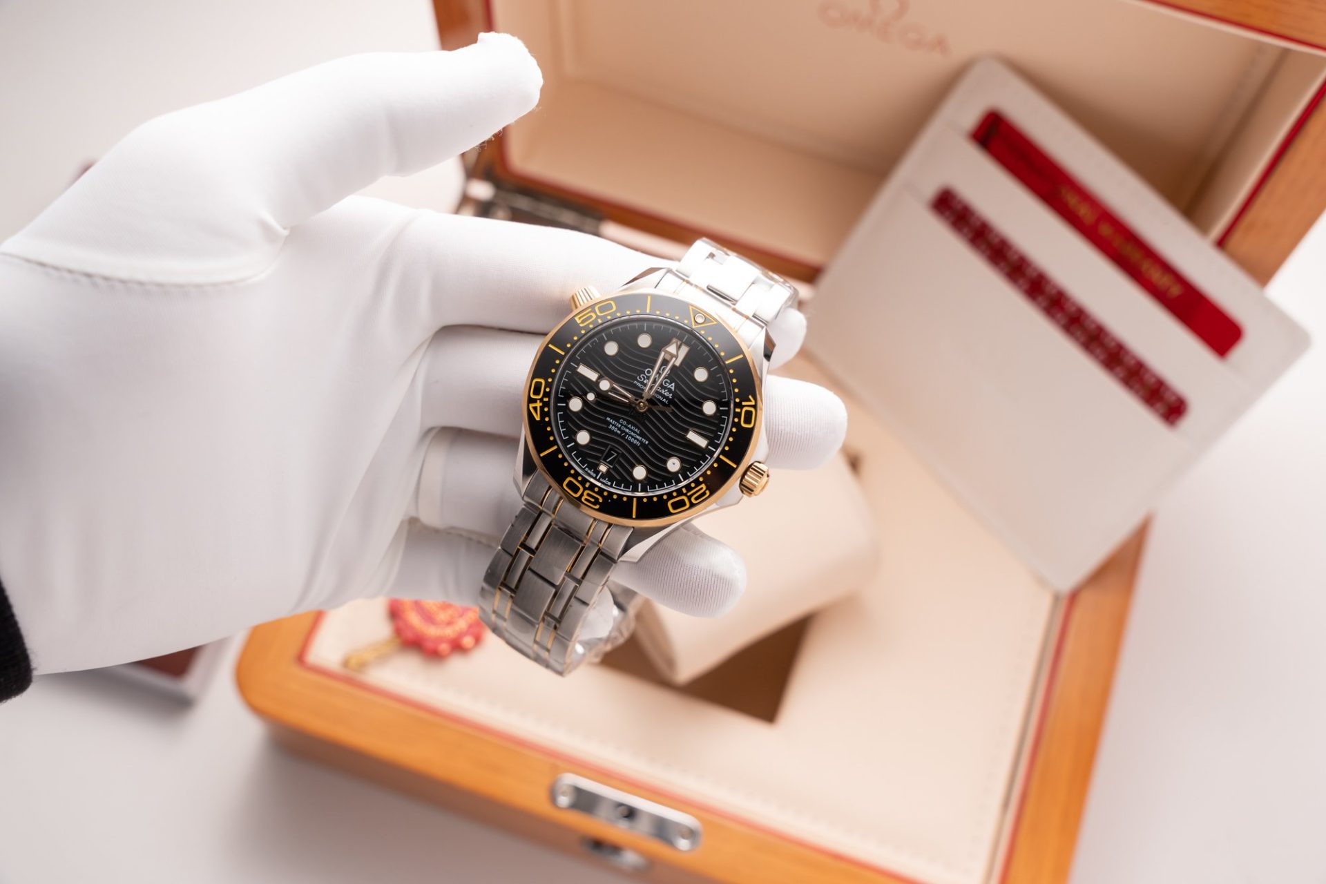 Omega Replica Watch Seamaster Demi Gold Black Dial VS Factory Demi Gold 42mm - Soul Replicas