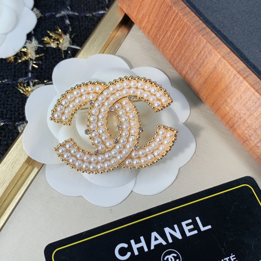Chanel Brooch - Soul Replicas