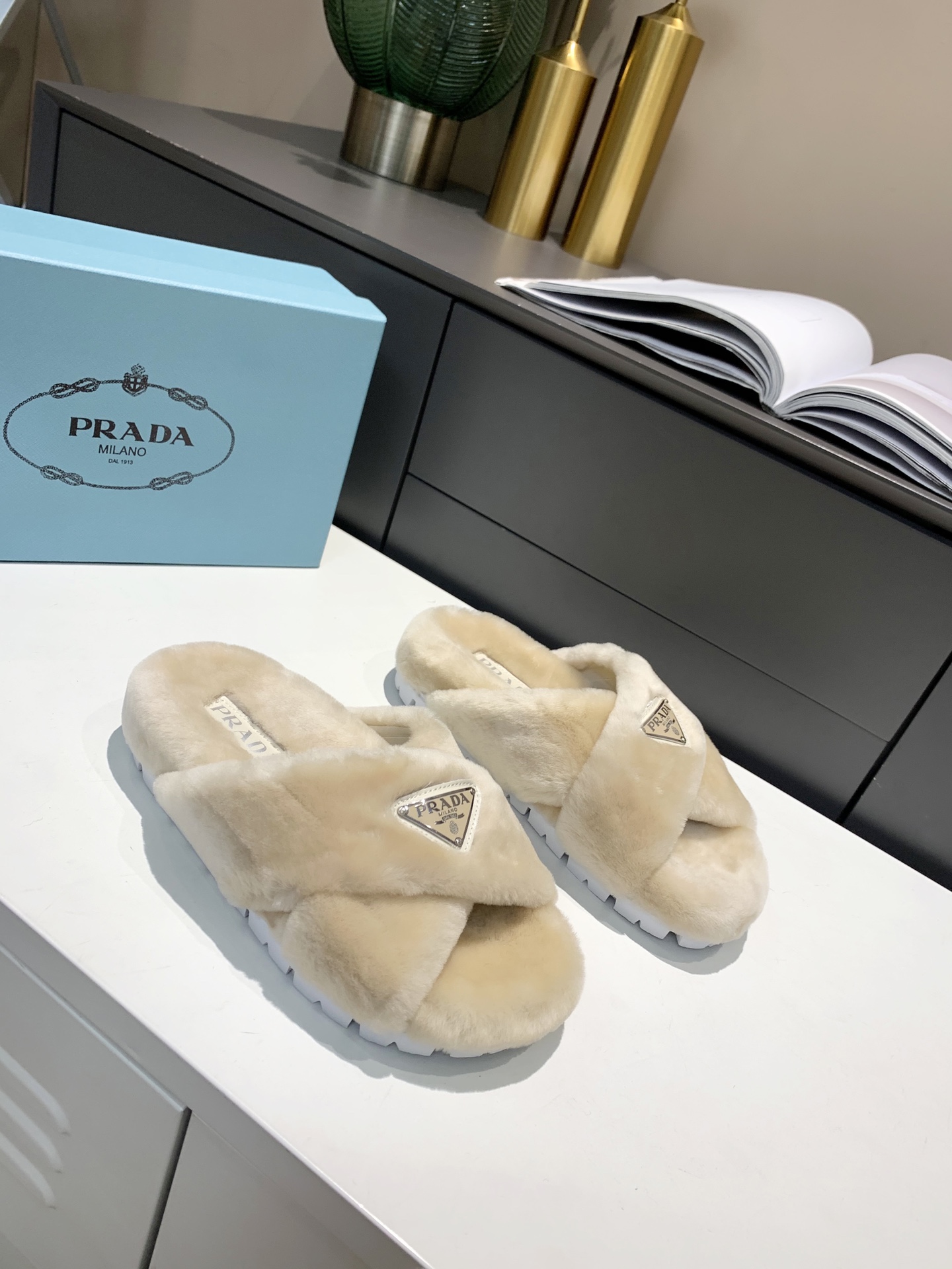 Prada Shearling Sandals Beige For Women 0.8in/20mm Prada 1XX600_173_F0379_F_ZF20 - Soul Replicas