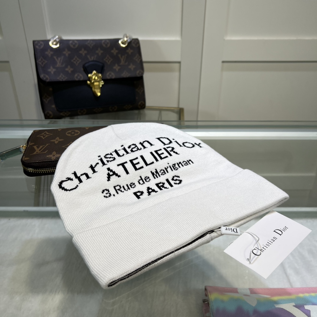 Dior Pompom Beanie In White - Soul Replicas