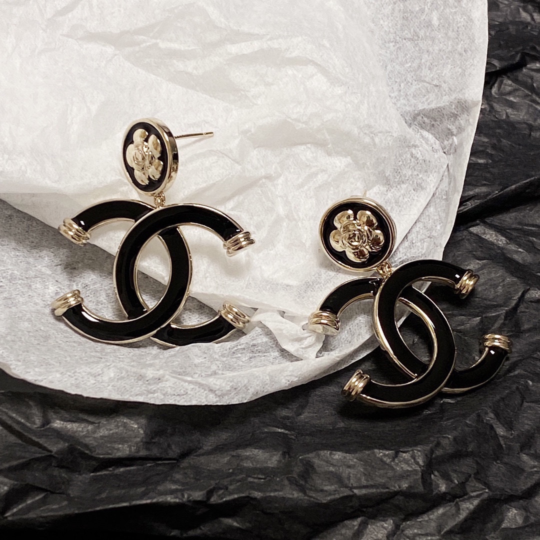 Chanel Earrings - Soul Replicas