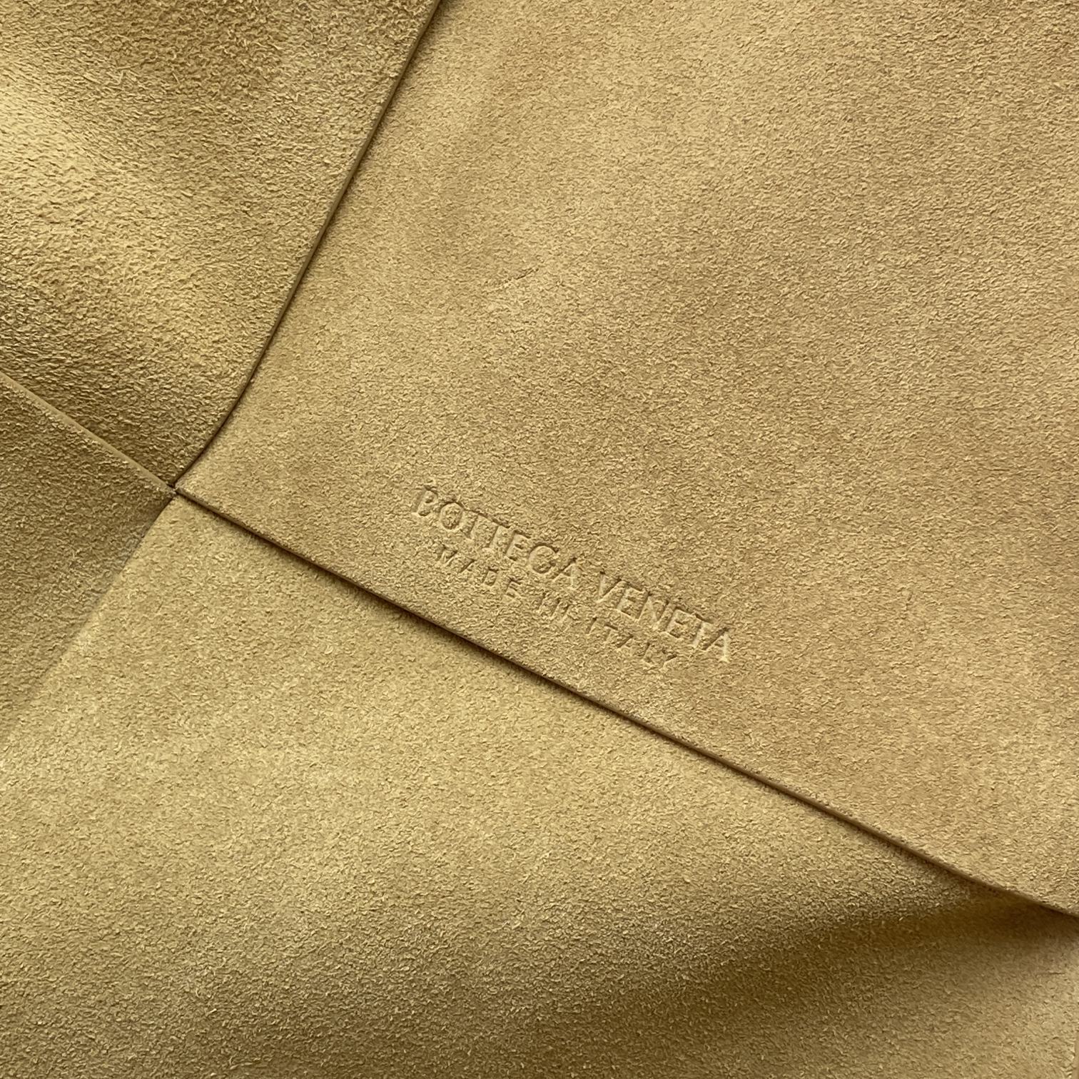 Bottega Veneta Shoulder Bag Brown. For Women. Women's Bags 15in/38cm - Soul Replicas