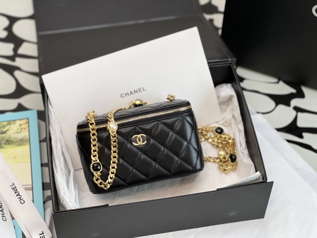 ChanelVanity With Chain Black For Women. Women-s Bags 6.2in/16cm - Soul Replicas