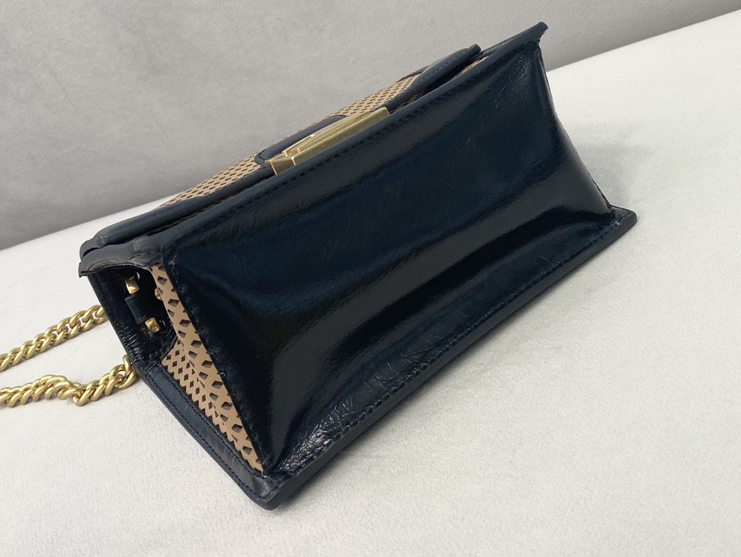 Fendi Small Kan U Black and Brown Bag For Woman 19cm/7.5in485 - Soul Replicas