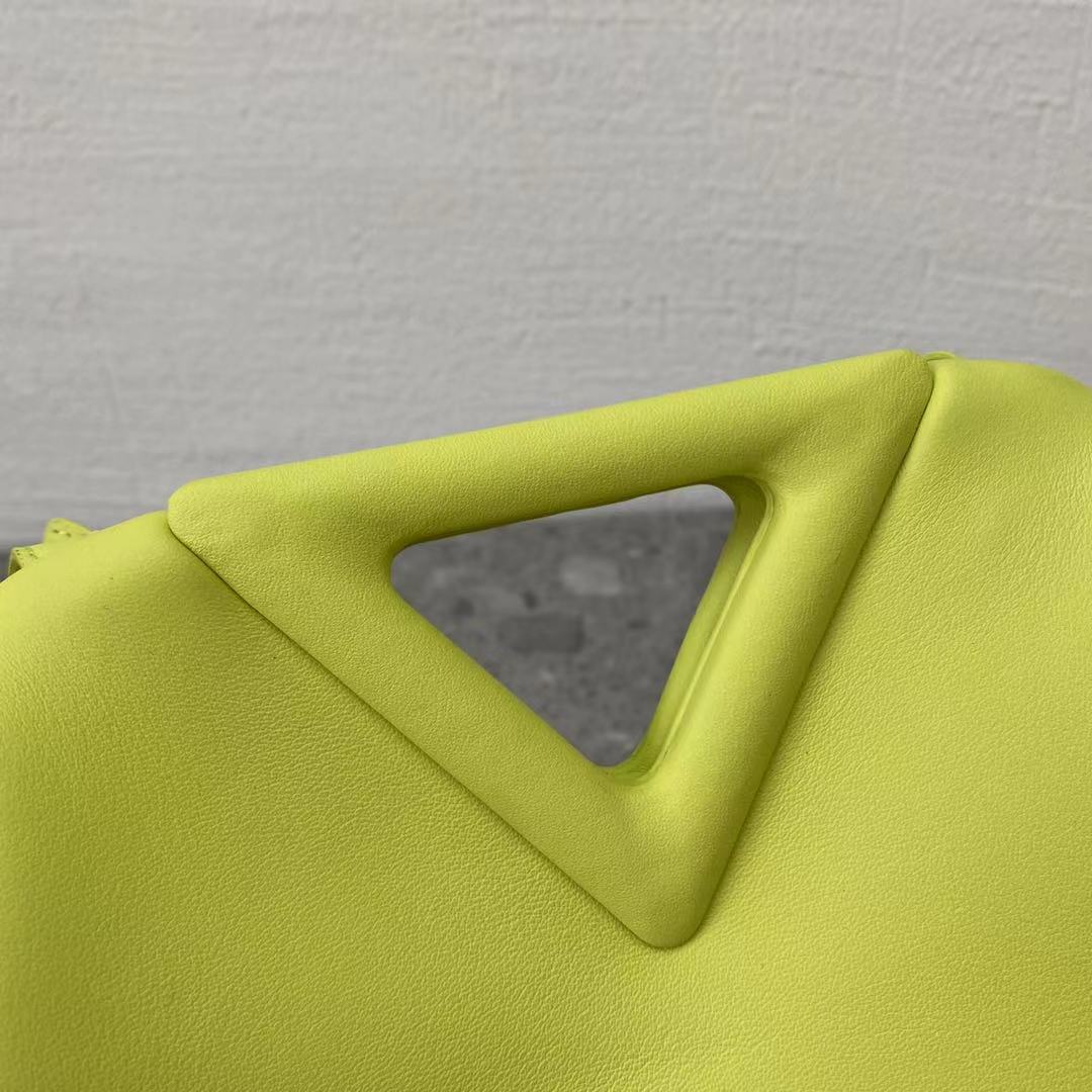 Bottega Veneta Point Yellow. For Women. Women's Bags 8.6in/22cm 658476VCP403458 - Soul Replicas