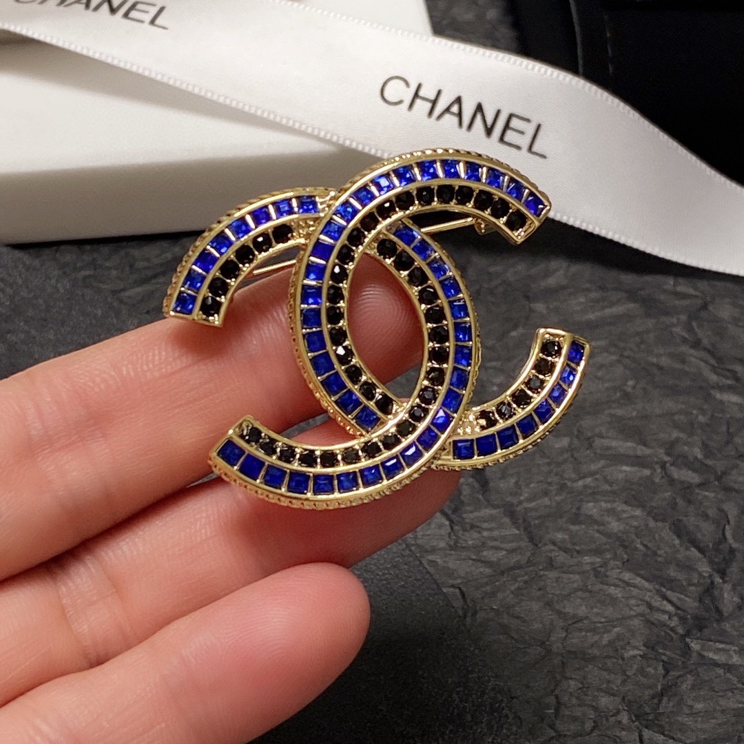 Chanel Brooch - Soul Replicas