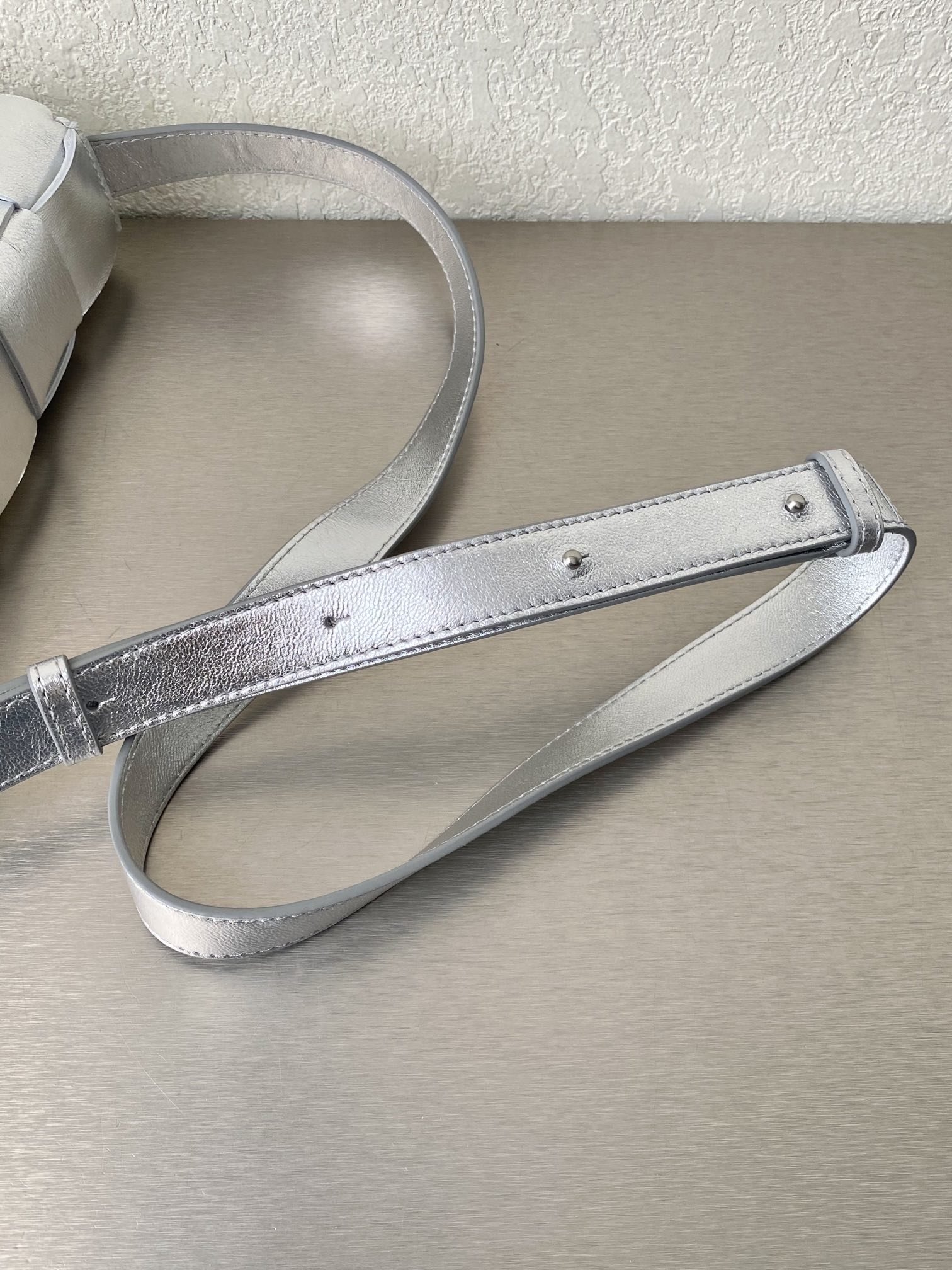 Bottega Veneta Cassette Crossbody Bag Silver. For Women. Women-s Bags 9.1in/23cm  - Soul Replicas