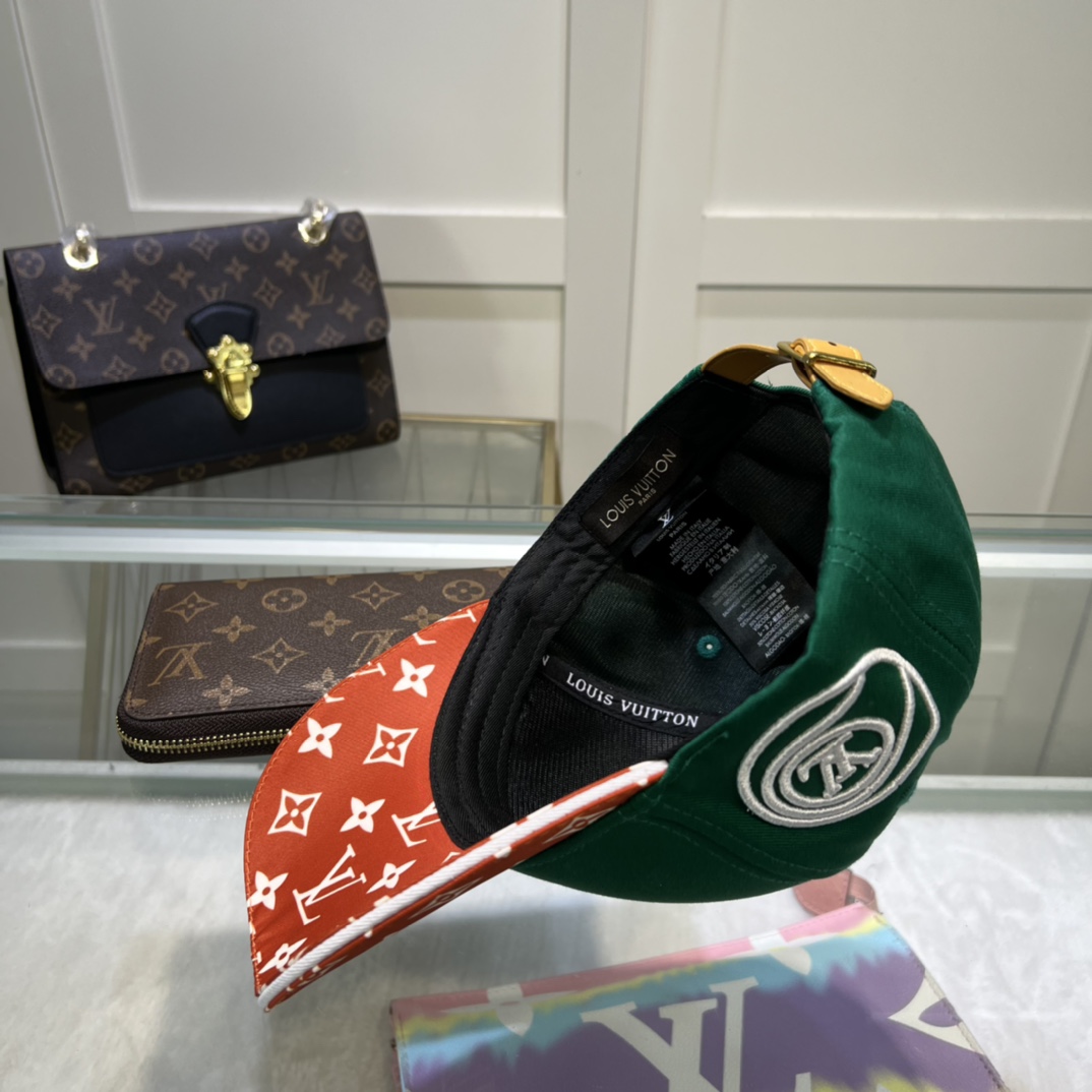 Louis Vuitton Match Cap Green/Red LV Cap - Soul Replicas