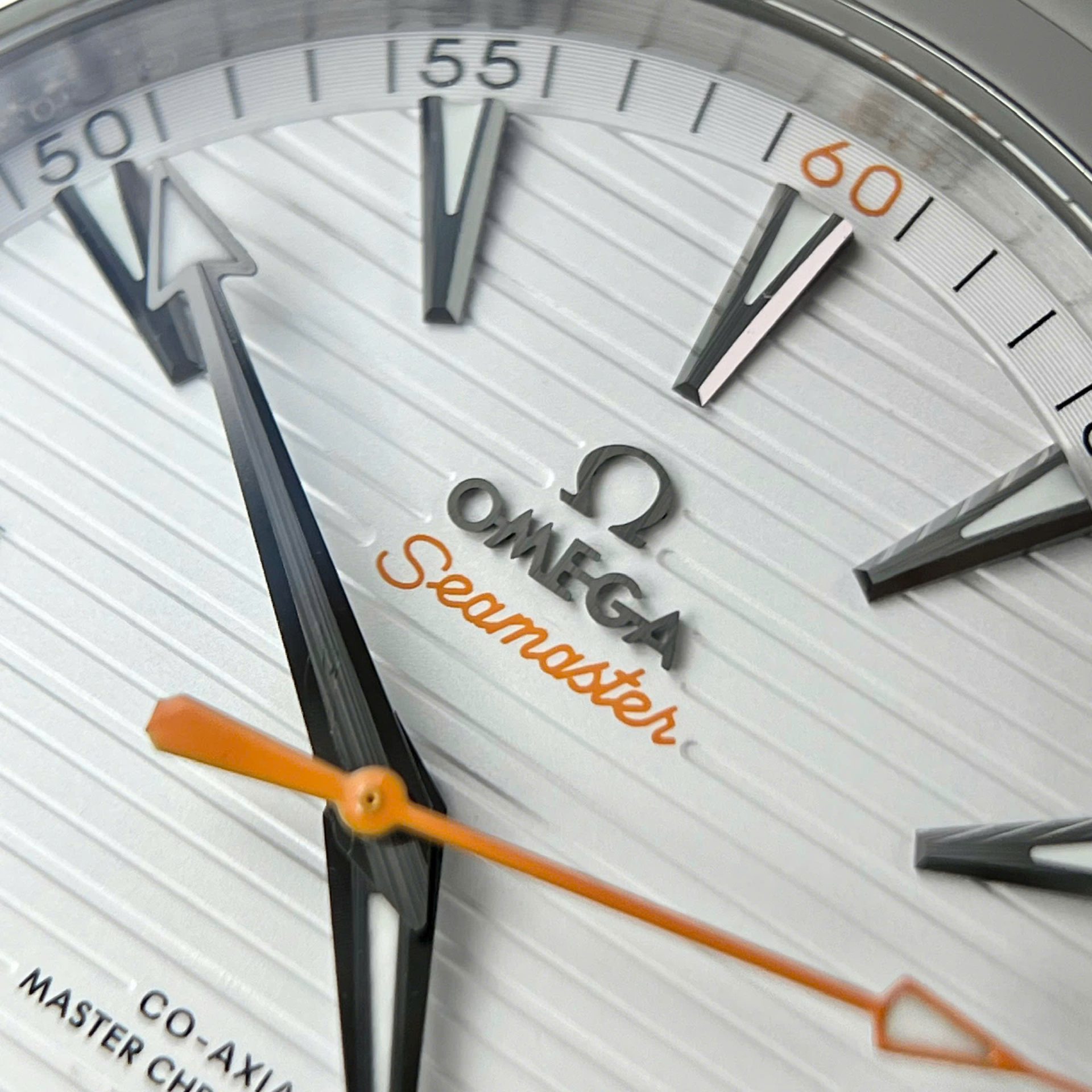 Omega Seamaster Best Replica Watches White Dial VS Factory 40mm - Soul Replicas