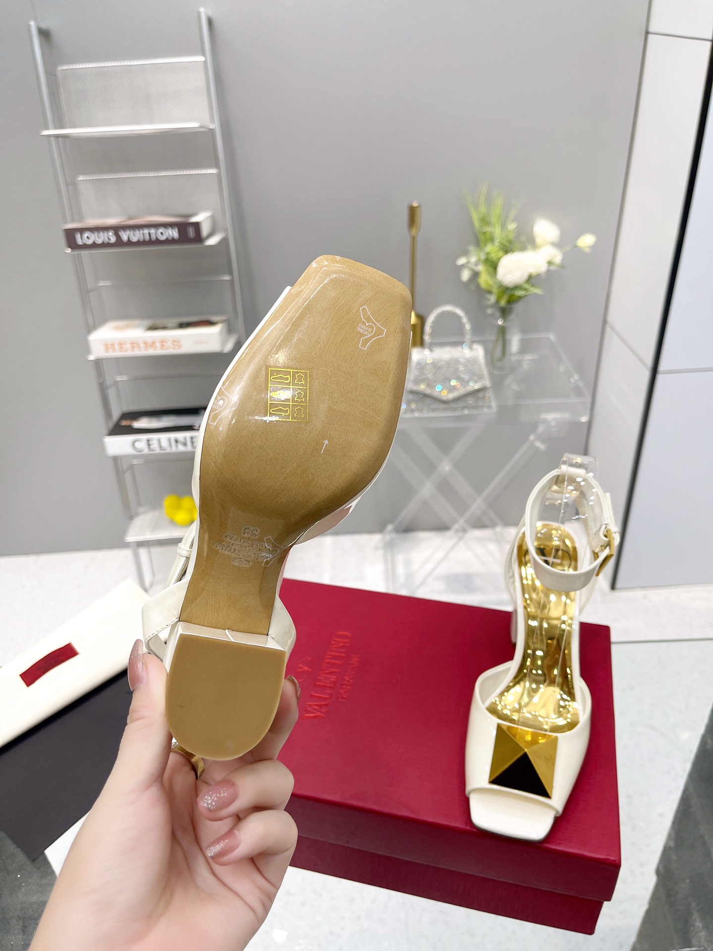 Valentino Garavani One Stud Sandal With Maxi Stud Embellishment White For Women XW0S0EI6CYII16 - Soul Replicas