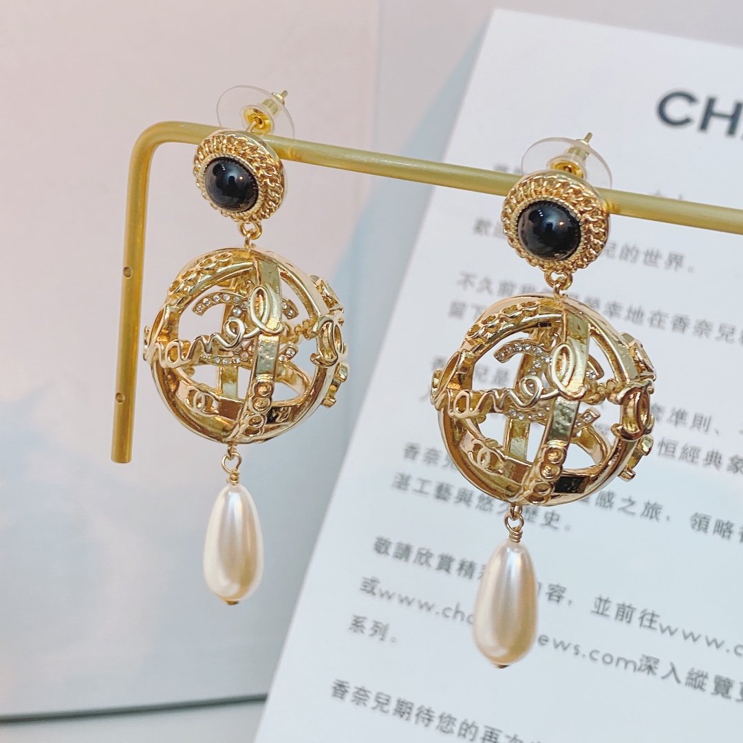 Chanel Earrings - Soul Replicas