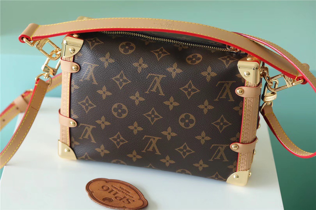 Louis Vuitton Side Trunk PM Monogram Canvas For Women. Women's Bags. Shoulder And Crossbody Bags 8.3in/21cm LV  - Soul Replicas