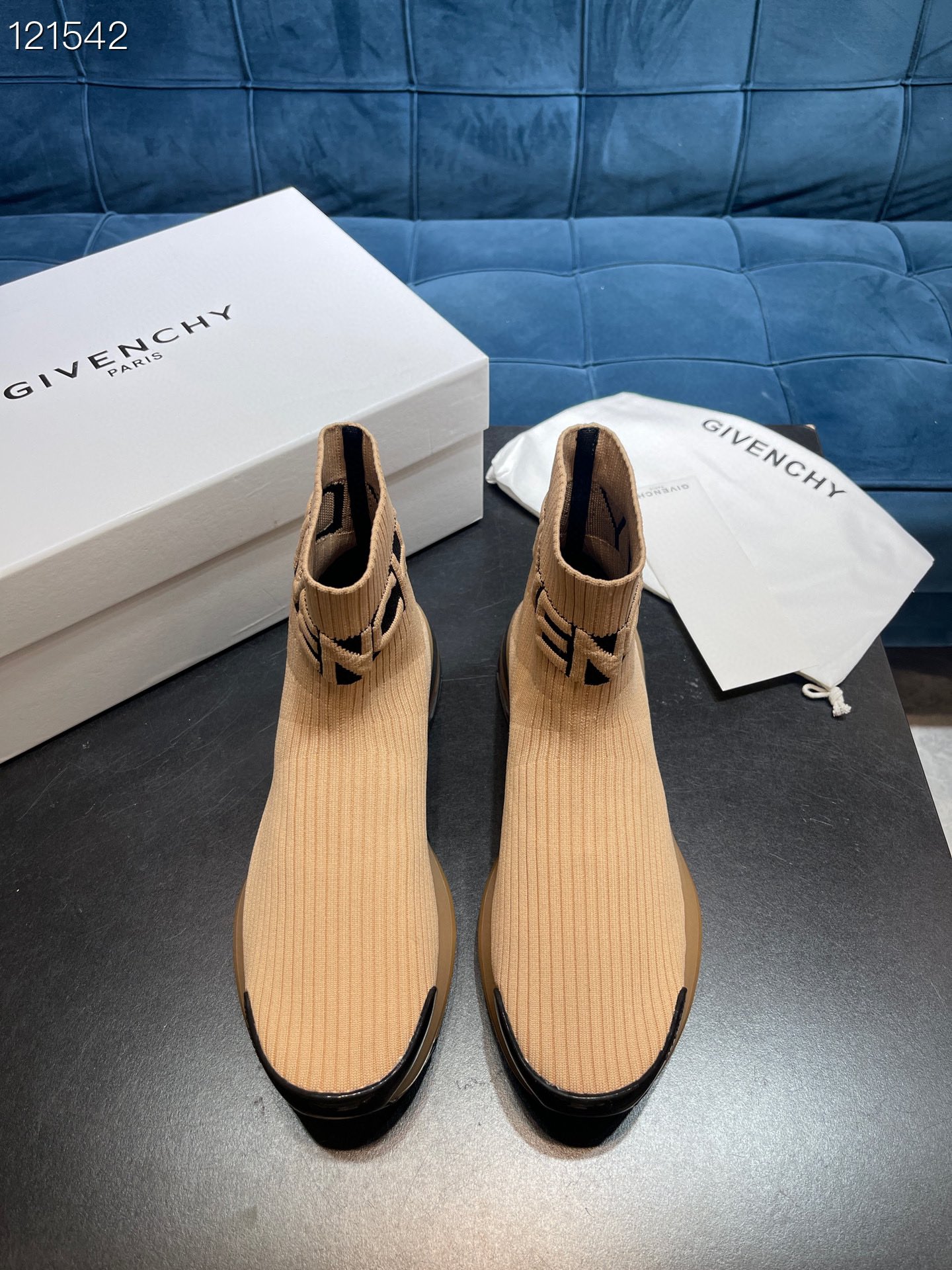 Givenchy Monumental Mallow Beige For Men - Soul Replicas
