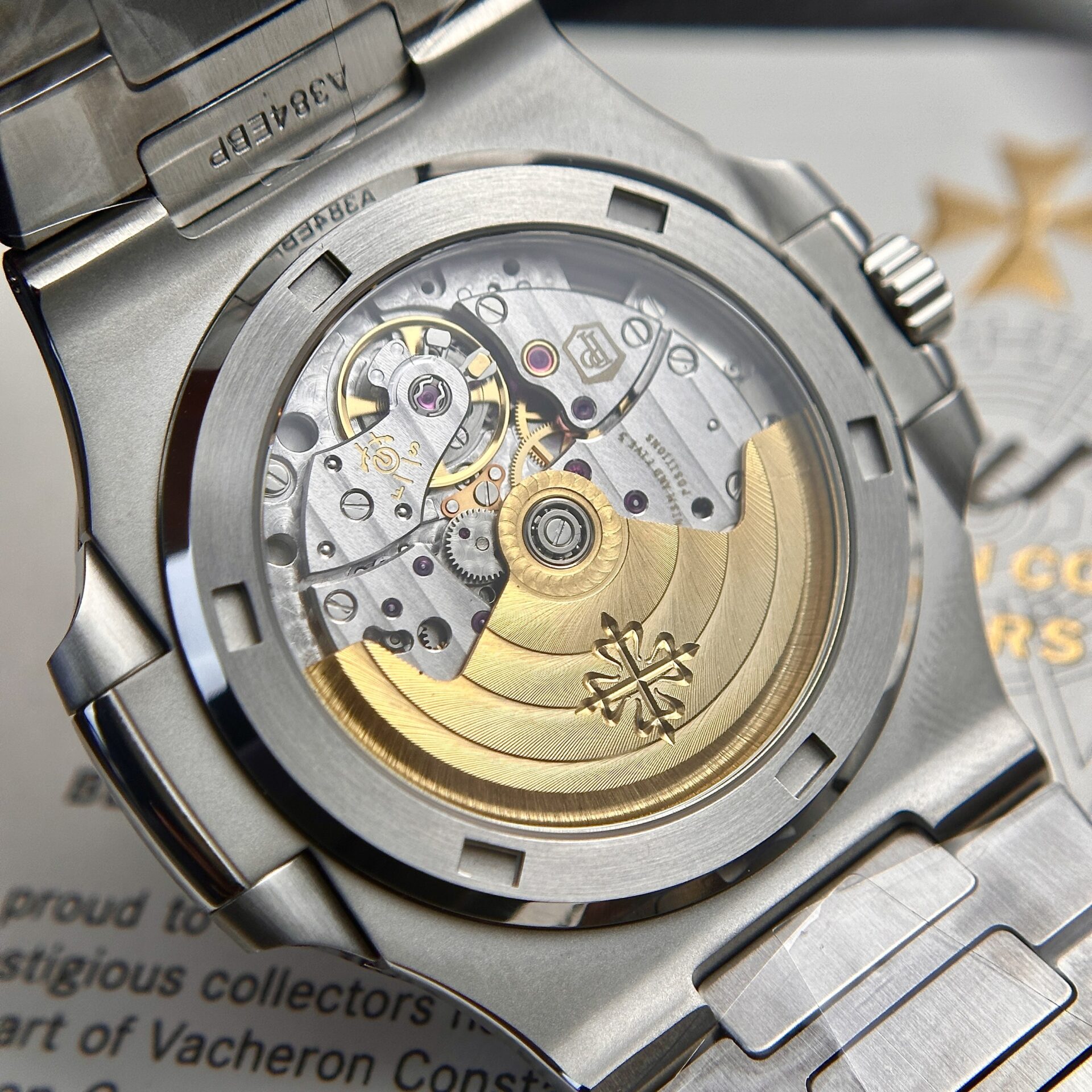 Patek Philippe Nautilus 5711 Green Dial Rep 1:1 Watch Factory 3K 40mm - Soul Replicas