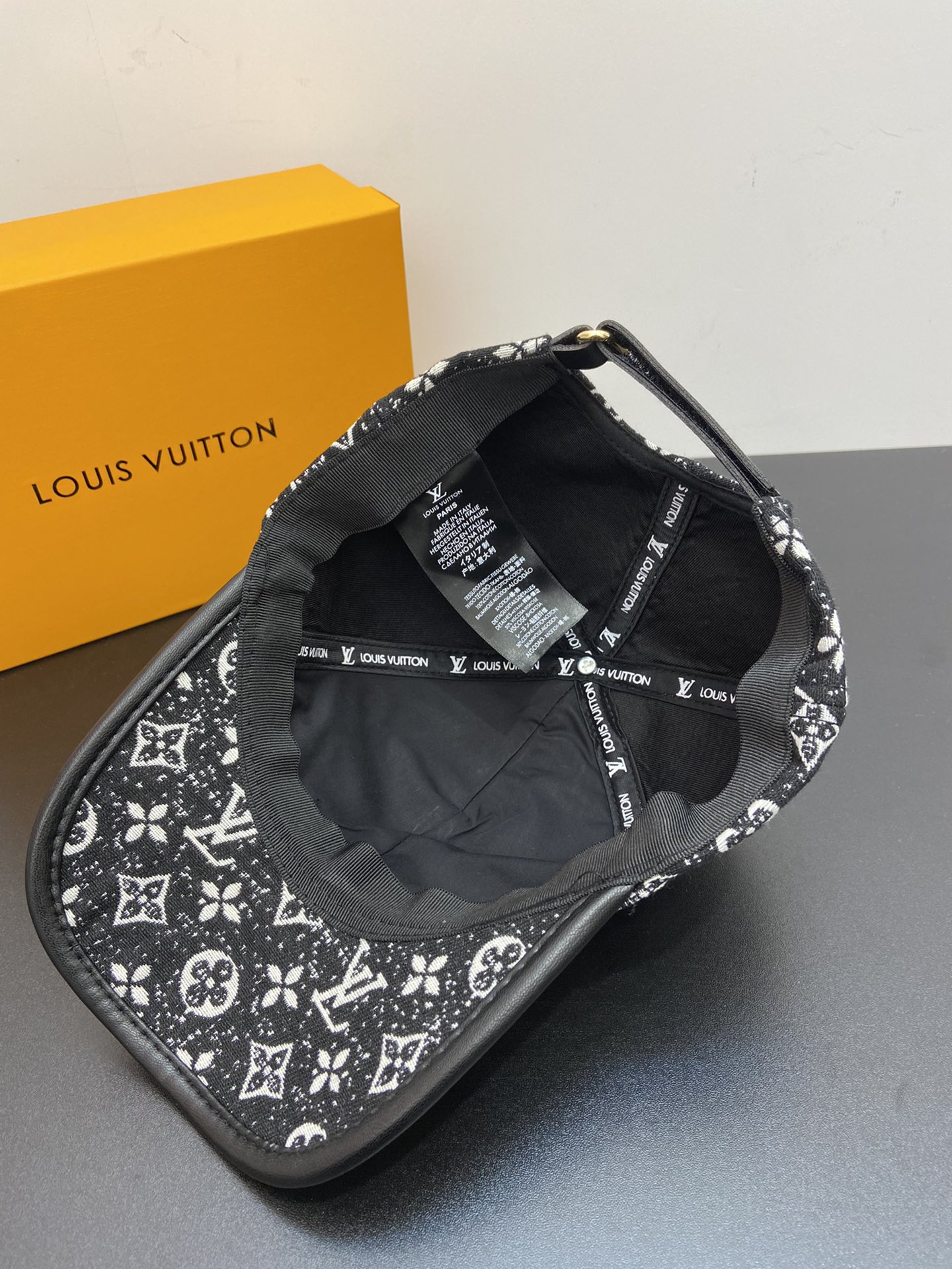 Louis Vuitton Be My Cap Black LV Cap - Soul Replicas
