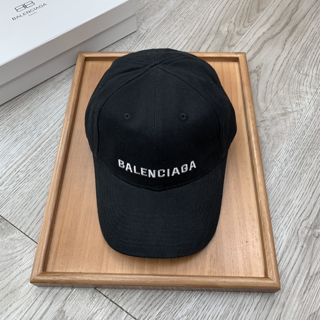 Balenciaga Logo Front Cap In Black - Soul Replicas