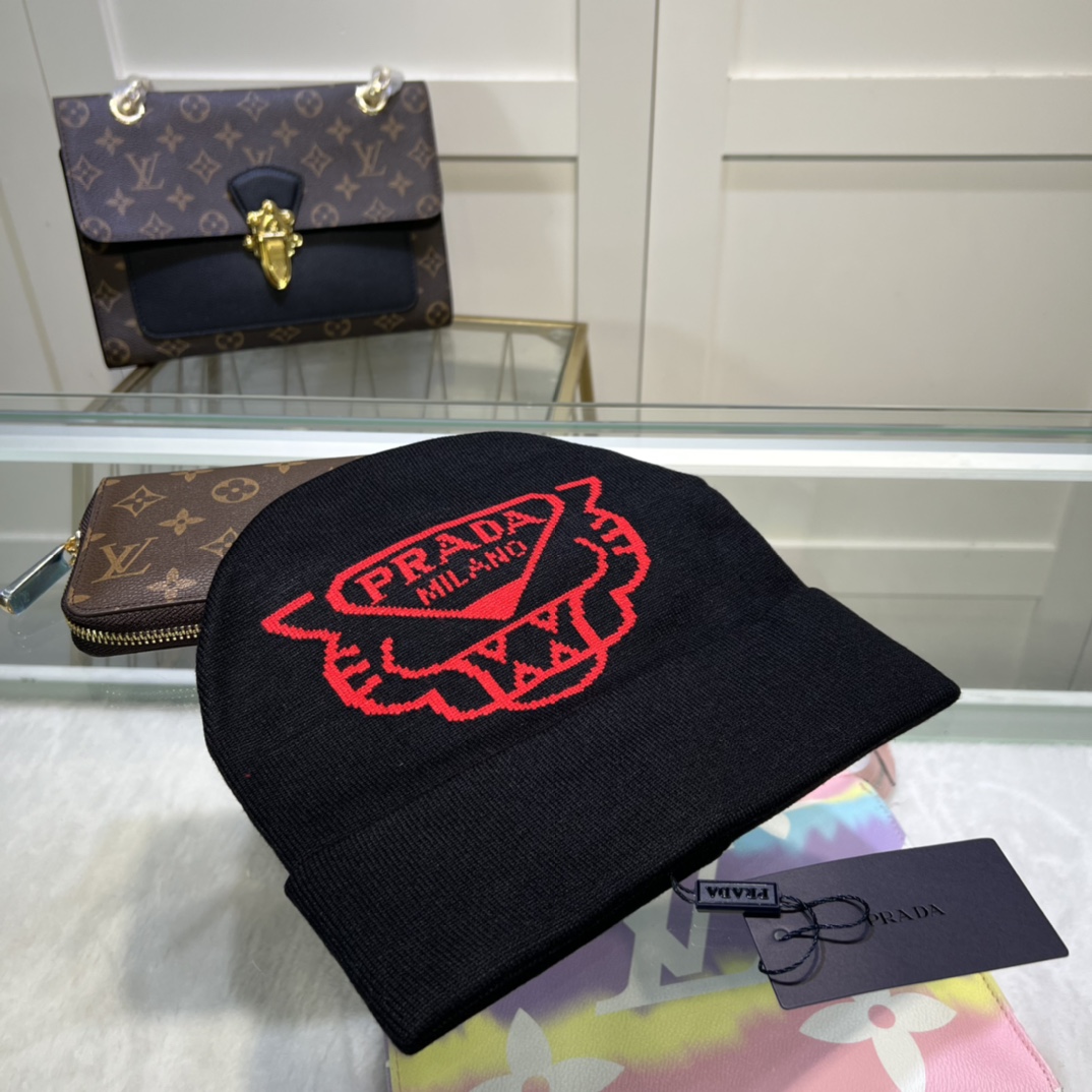 Prada Beanie In Black - Soul Replicas