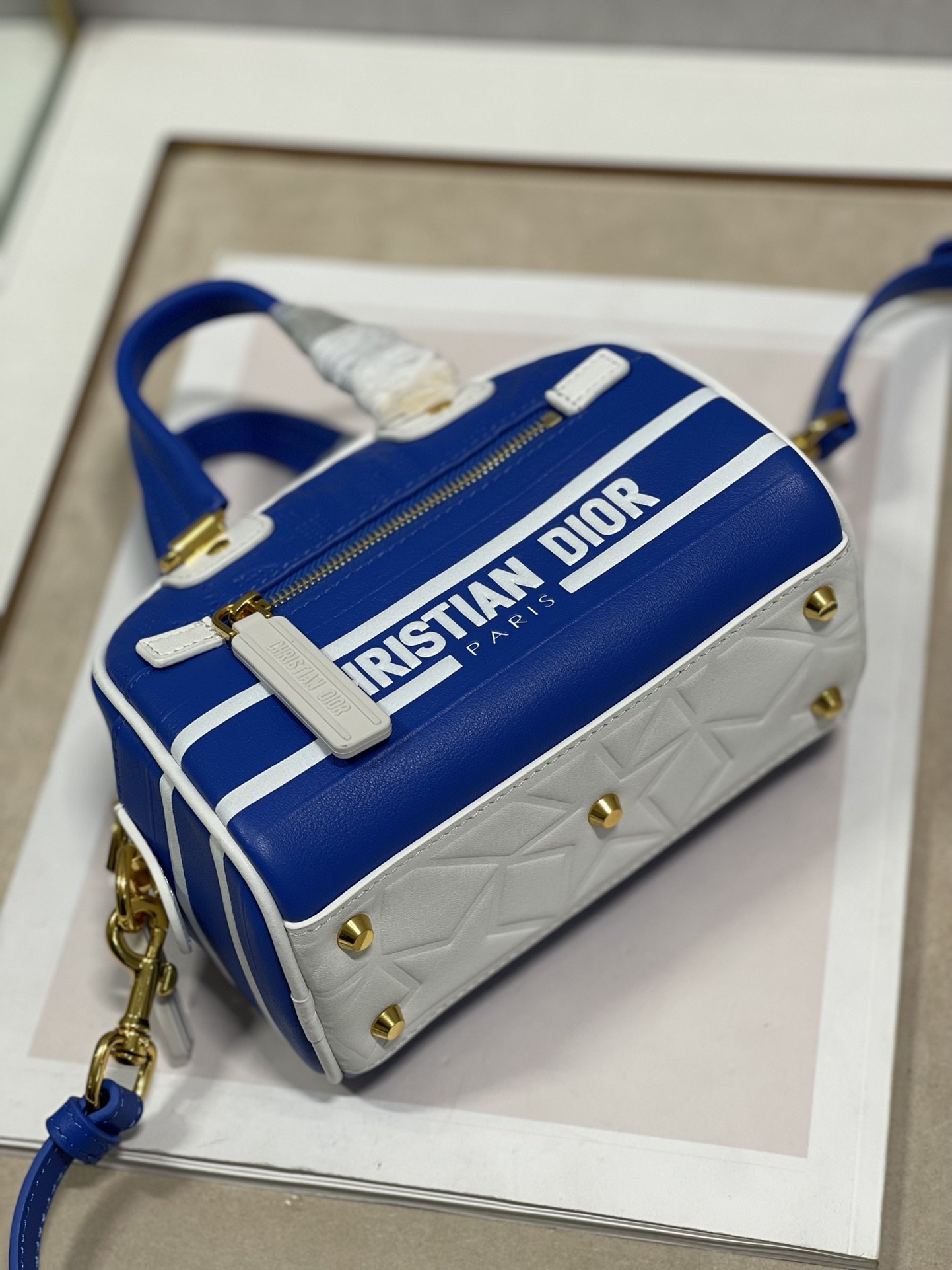 Christian Dior Mini Vibe Zip Bowling Bag. Blue. For Women Women-s Handbags. Bowling Bags. 17cm CD - Soul Replicas