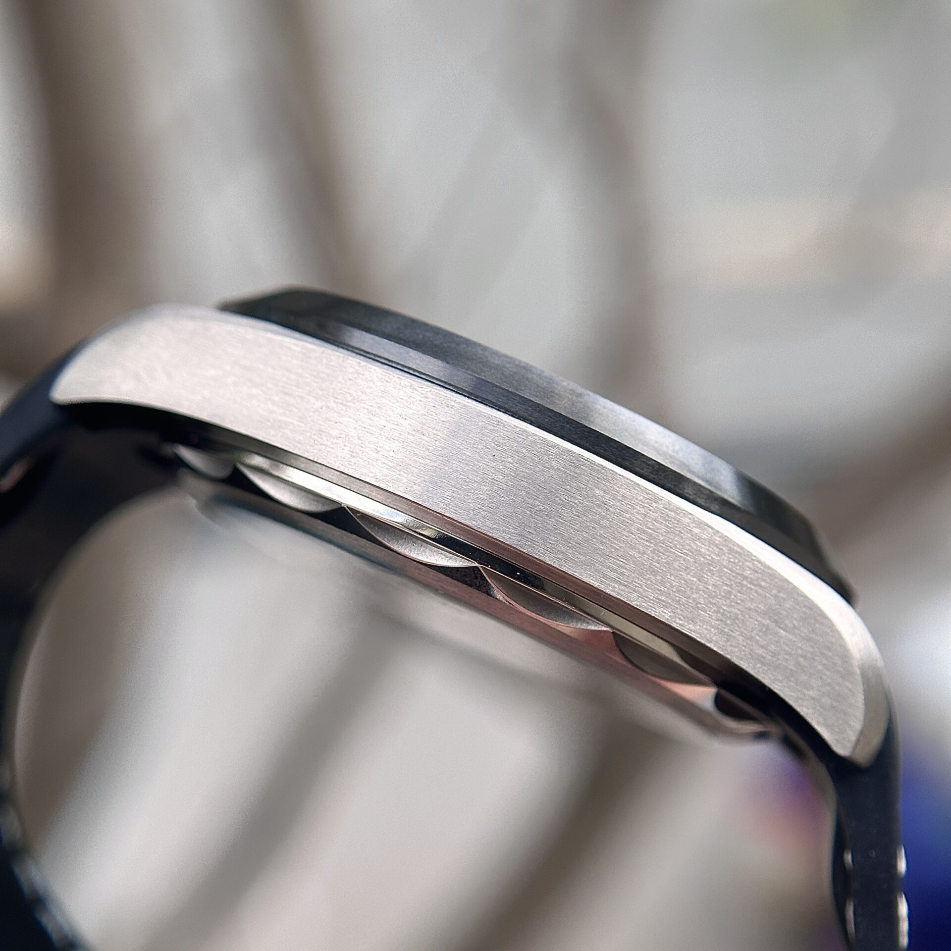 Omega Replica Watch Aqua Terra Worldtimer Gray Dial Rubber Strap VS Factory 43mm - Soul Replicas