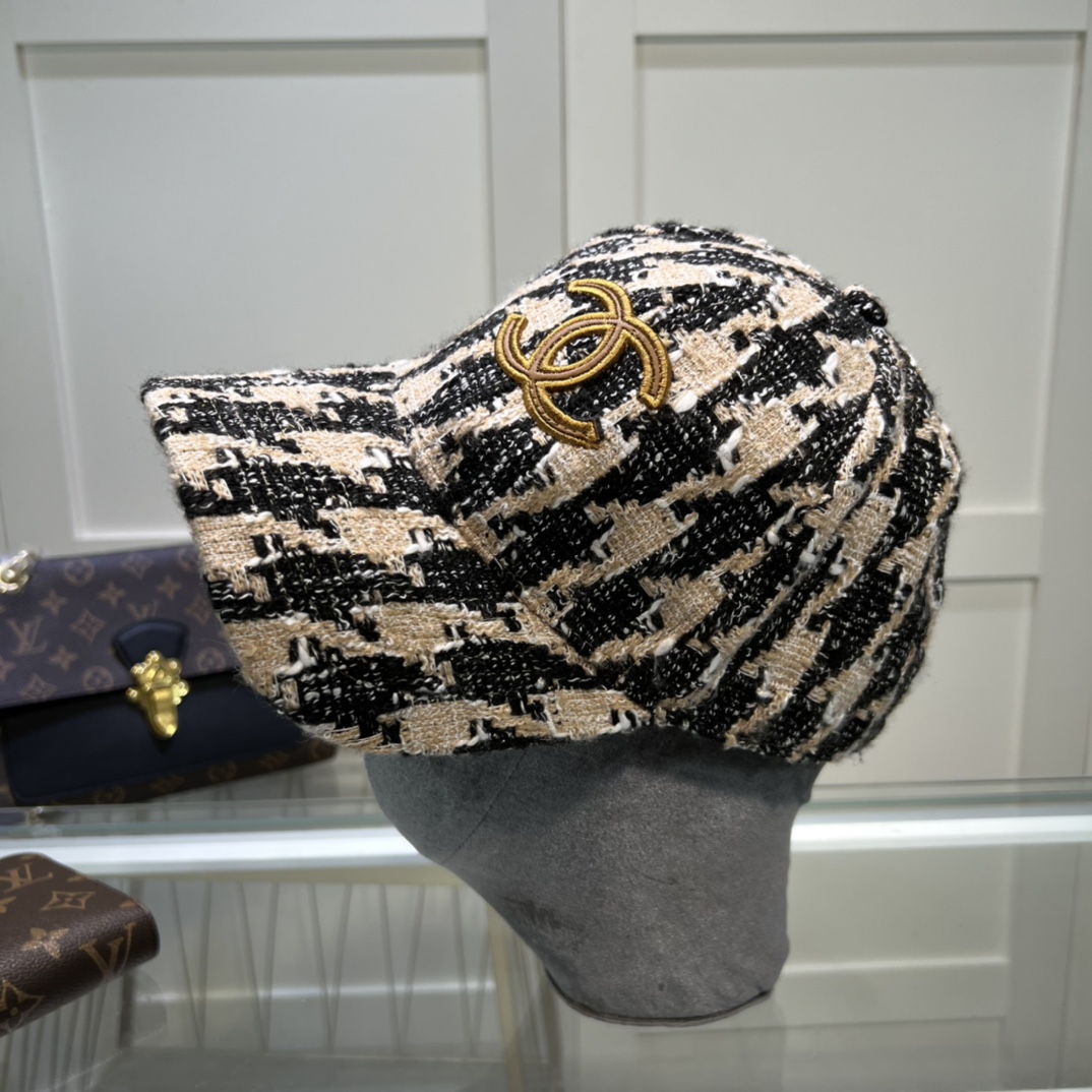 ChanelHat Black/Beige - Soul Replicas