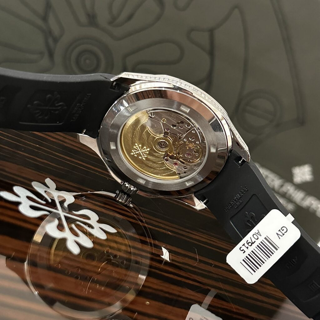 Patek Philippe Replica Watch Aquanaut 5167 Custom Moissanite Baguette Diamonds 40mm - Soul Replicas