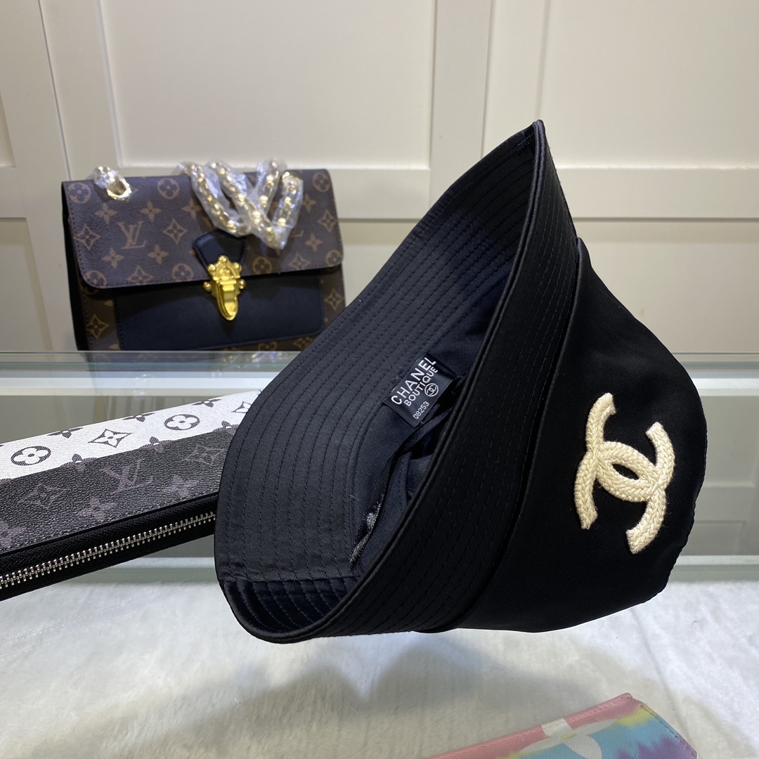 Chanel Cloche Black - Soul Replicas