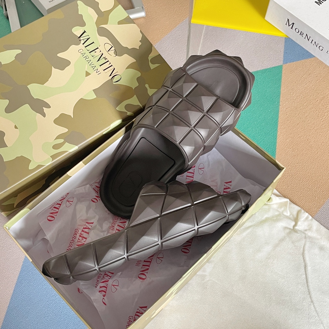 Valentino Garavani Roman Stud Turtle Rubber Slide Brown For Women - Soul Replicas