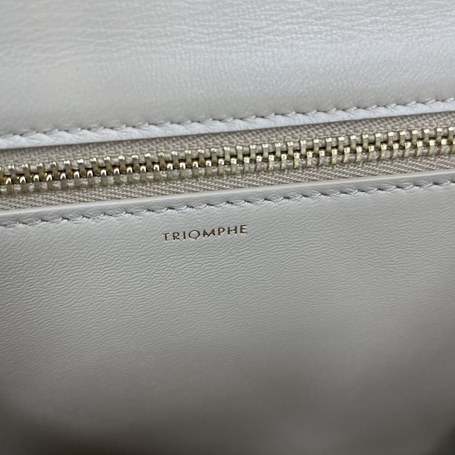 Celine Chain Besace Triomphe Nude For Women 10in/24.5cm 199273BF4.03ND - Soul Replicas
