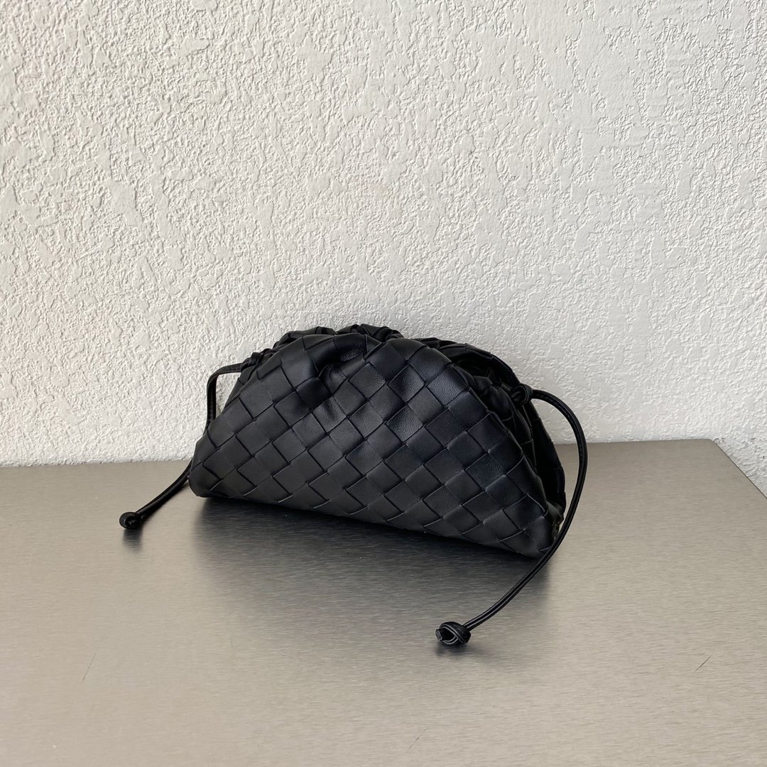 Bottega Veneta Mini Pouch Black. For Women. Women-s Bags 8.6in/22cm 585852VCPP18803 - Soul Replicas