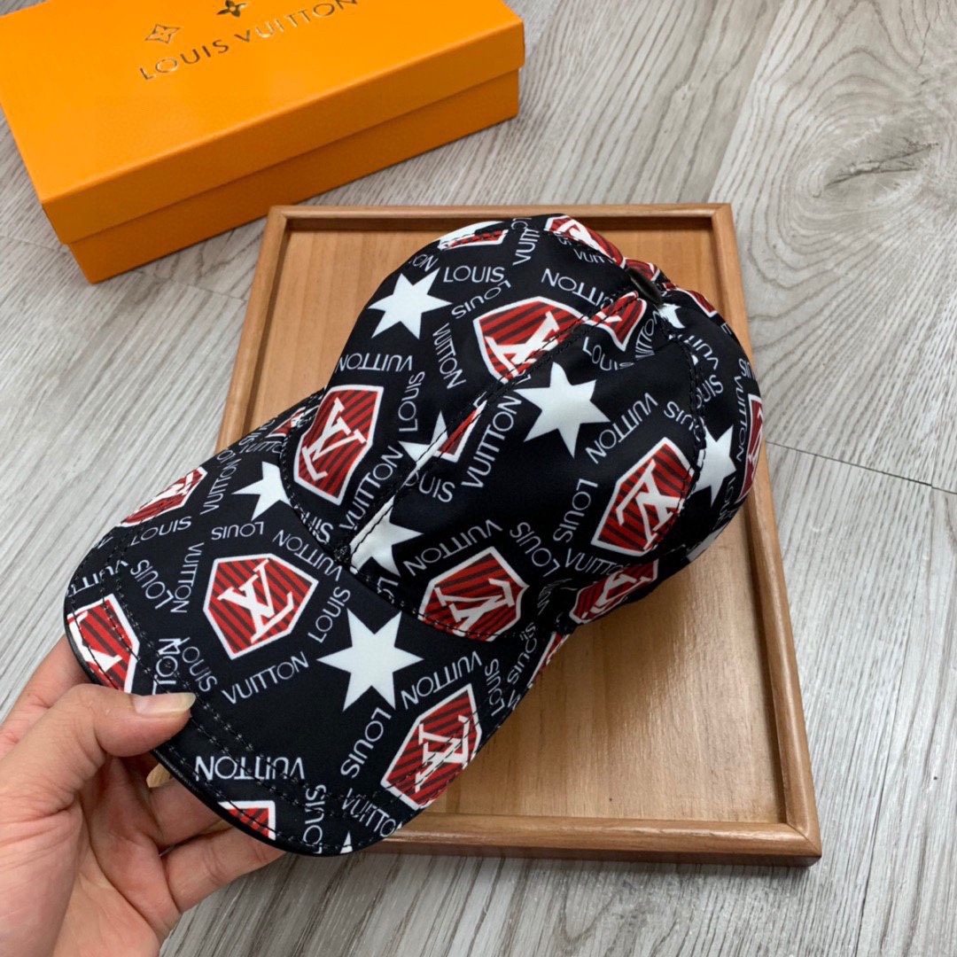 Louis Vuitton Be My Cap In Black - Soul Replicas