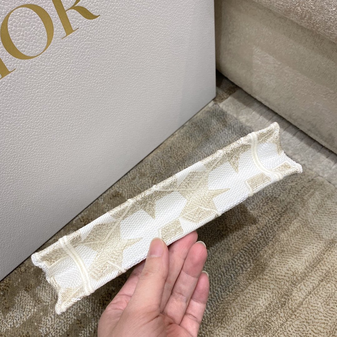 Christian Dior Mini Dior Book Tote Embroidery Stars Gold Dior Bag. Beige. For Women Women's Handbags. 22.5cm CD - Soul Replicas