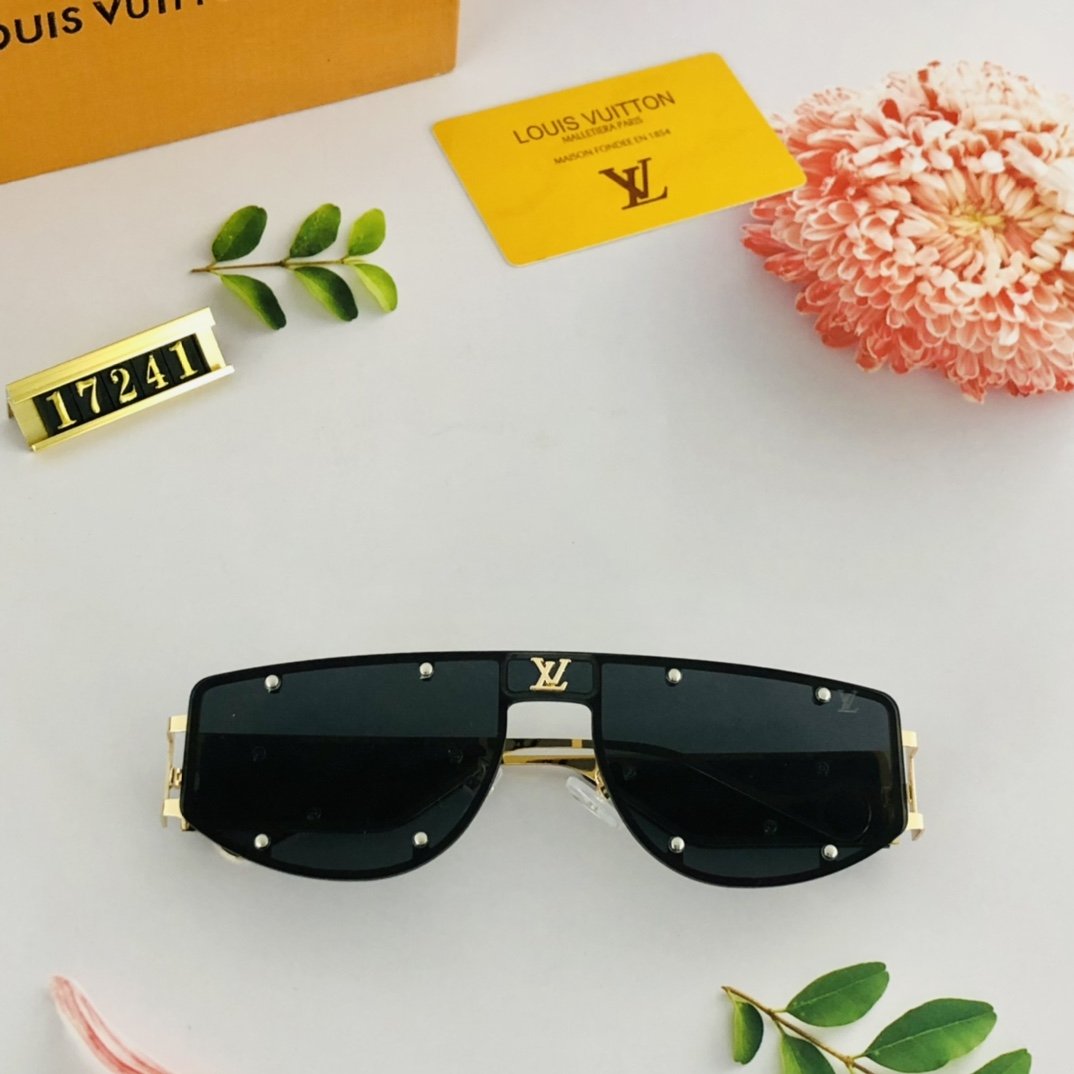 Louis Vuitton Moon Rectangular Sunglasses - Soul Replicas
