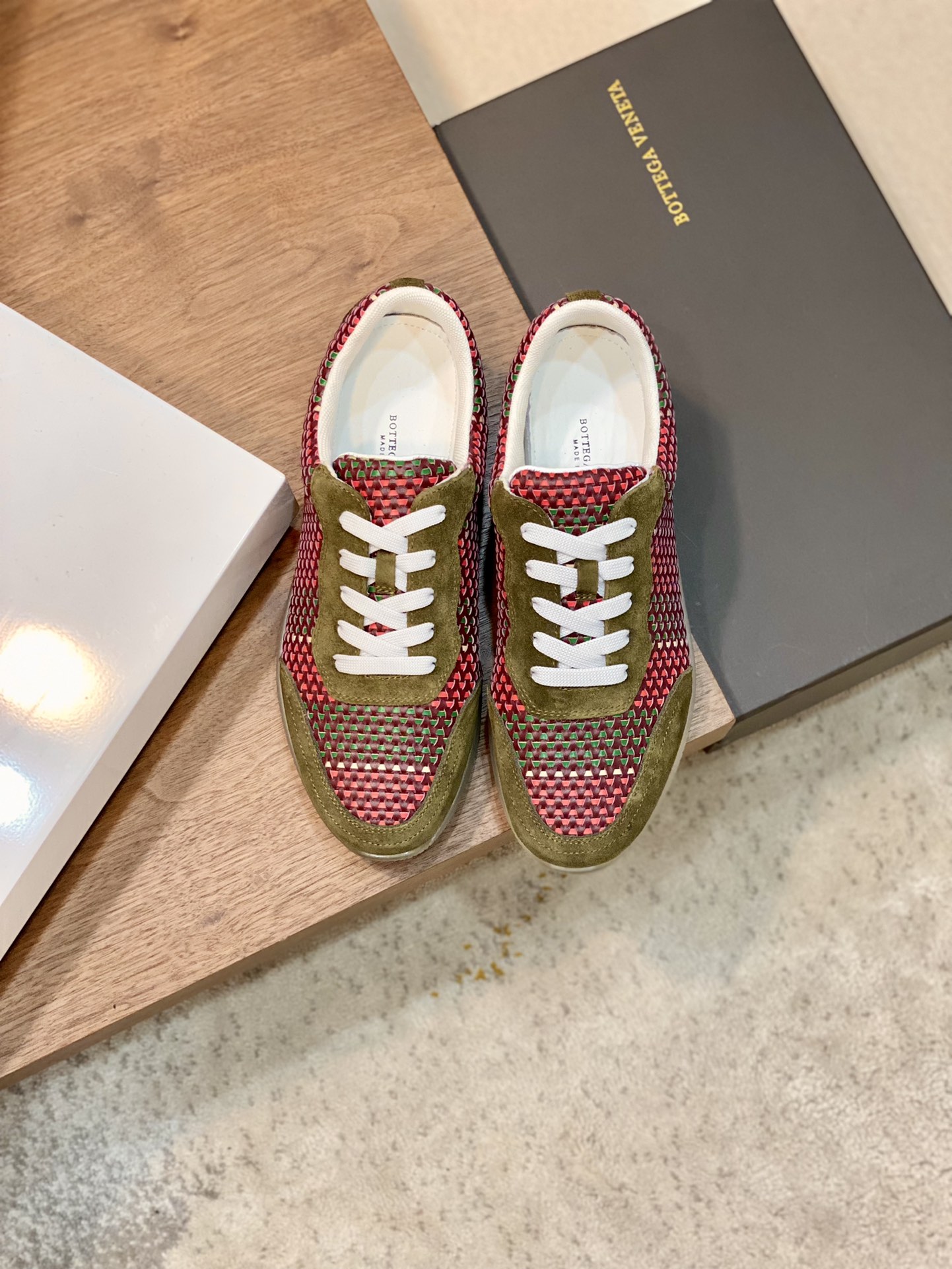 Bottega Veneta Men's Knit Sneakers PiNike And Brown For Men - Soul Replicas