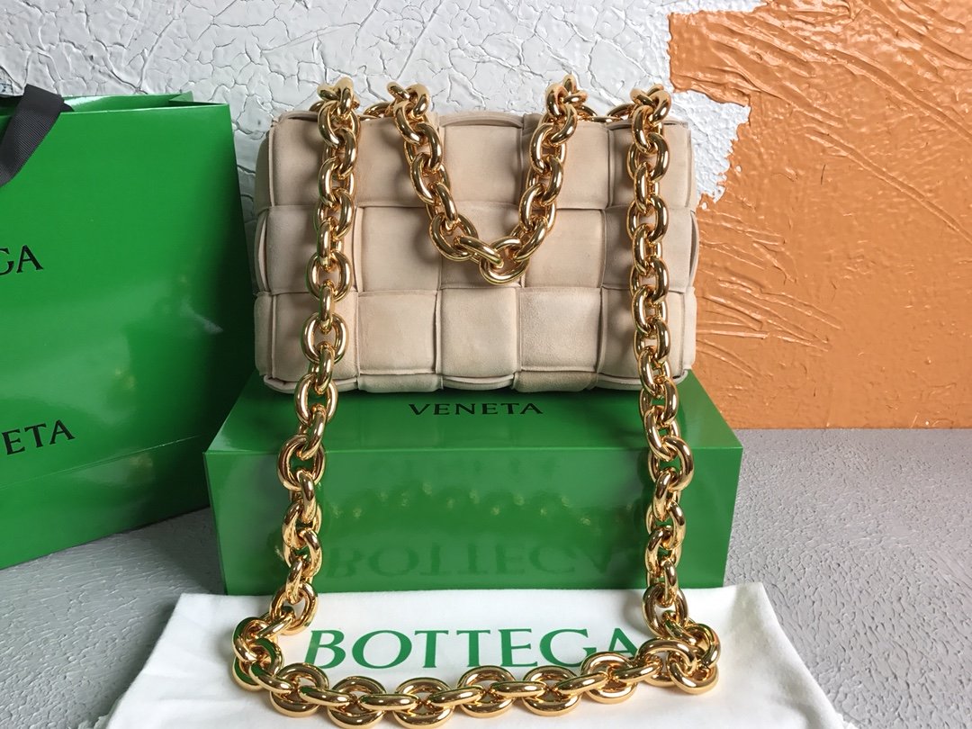 Bottega Veneta Chain Cassette Porridge. For Women. Women's Bags 10.2in/26cm 631421V04N09776 - Soul Replicas
