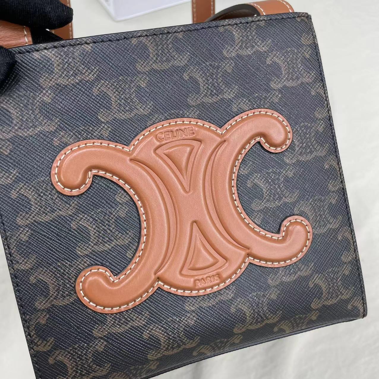 Celine Cuir Triopé Canvas Cube Bag Triumph Tan For Women 6in/15cm 199202EIN.04LU - Soul Replicas