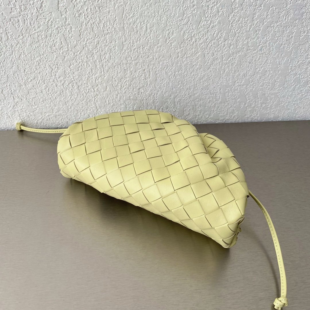 Bottega Veneta Mini Pouch Lantern. For Women. Women-s Bags 8.6in/22cm 585852VCPP17203 - Soul Replicas