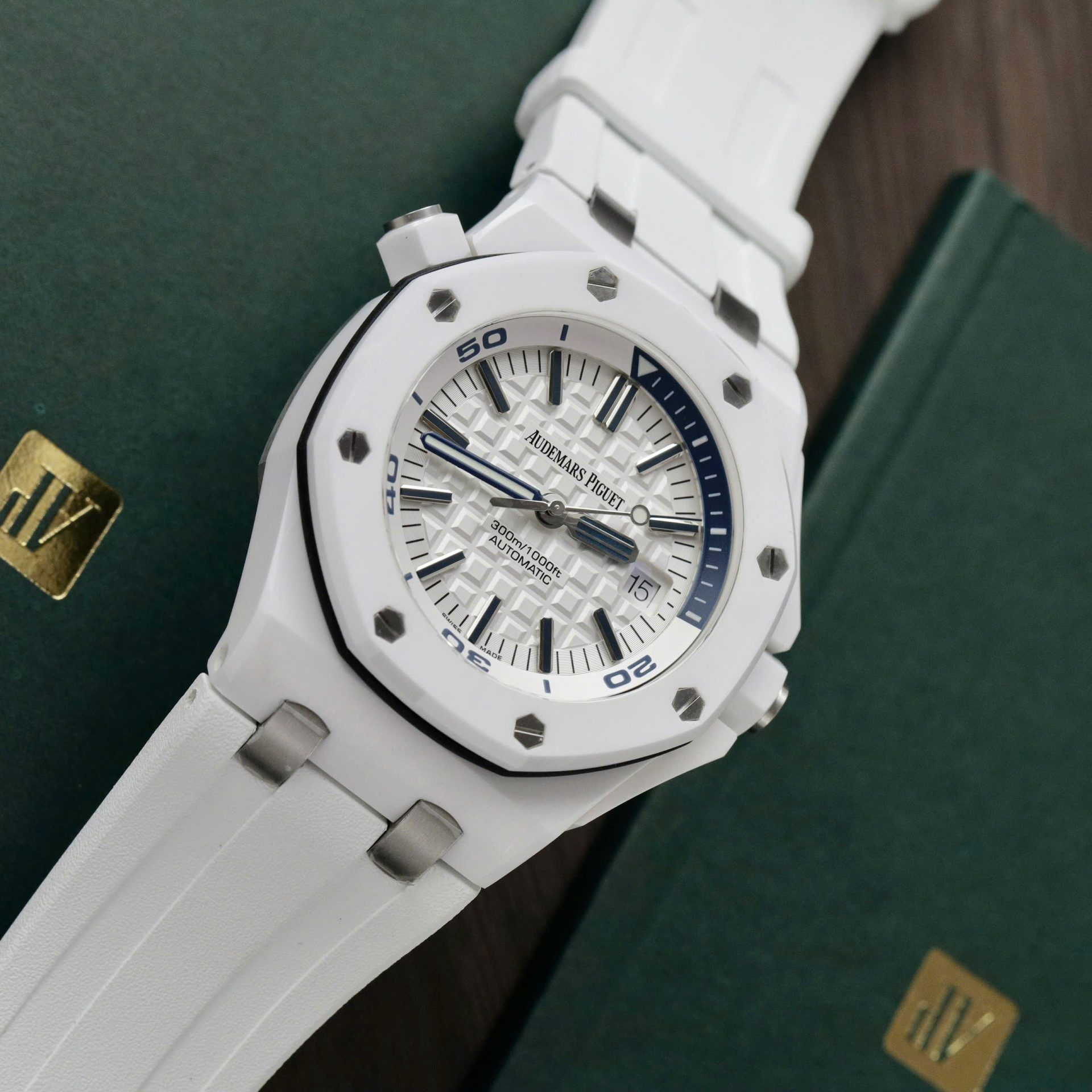 Audemars Piguet Royal Oak Offshore 15707CB White Ceramic Best Replica Watch APS Factory 42mm - Soul Replicas